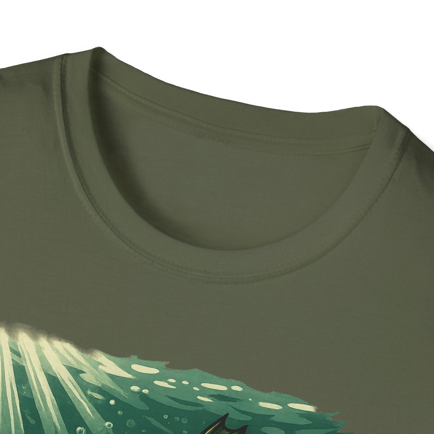 “Cranky Bass Chase – Bold Underwater Crankbait Attack Design”
